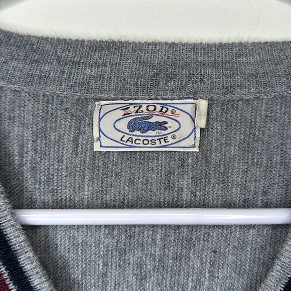 IZOD LACOSTE - vintage 1970s sweater - Picture 3 of 9